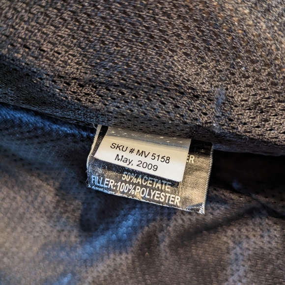 Milwaukee genuine Leather motorcycle jacket - Picture 3 of 10